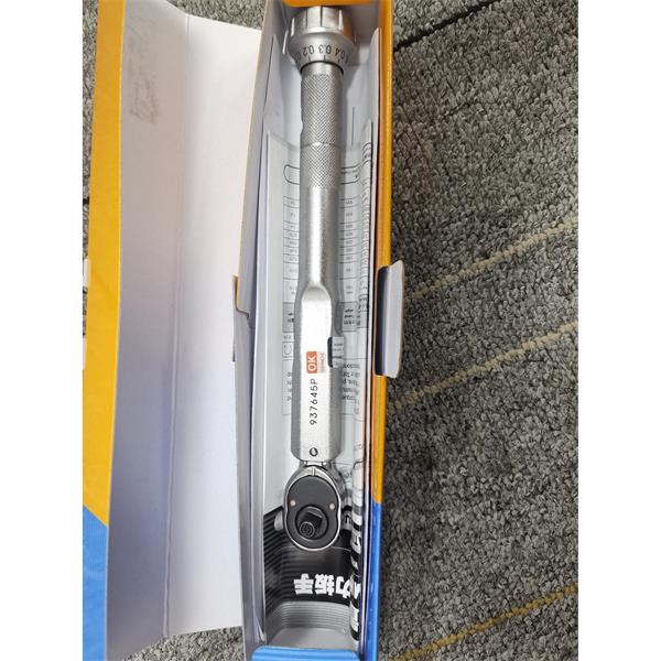 日本TOHNICHI東日 信號扭矩扳手CL25N5X10D